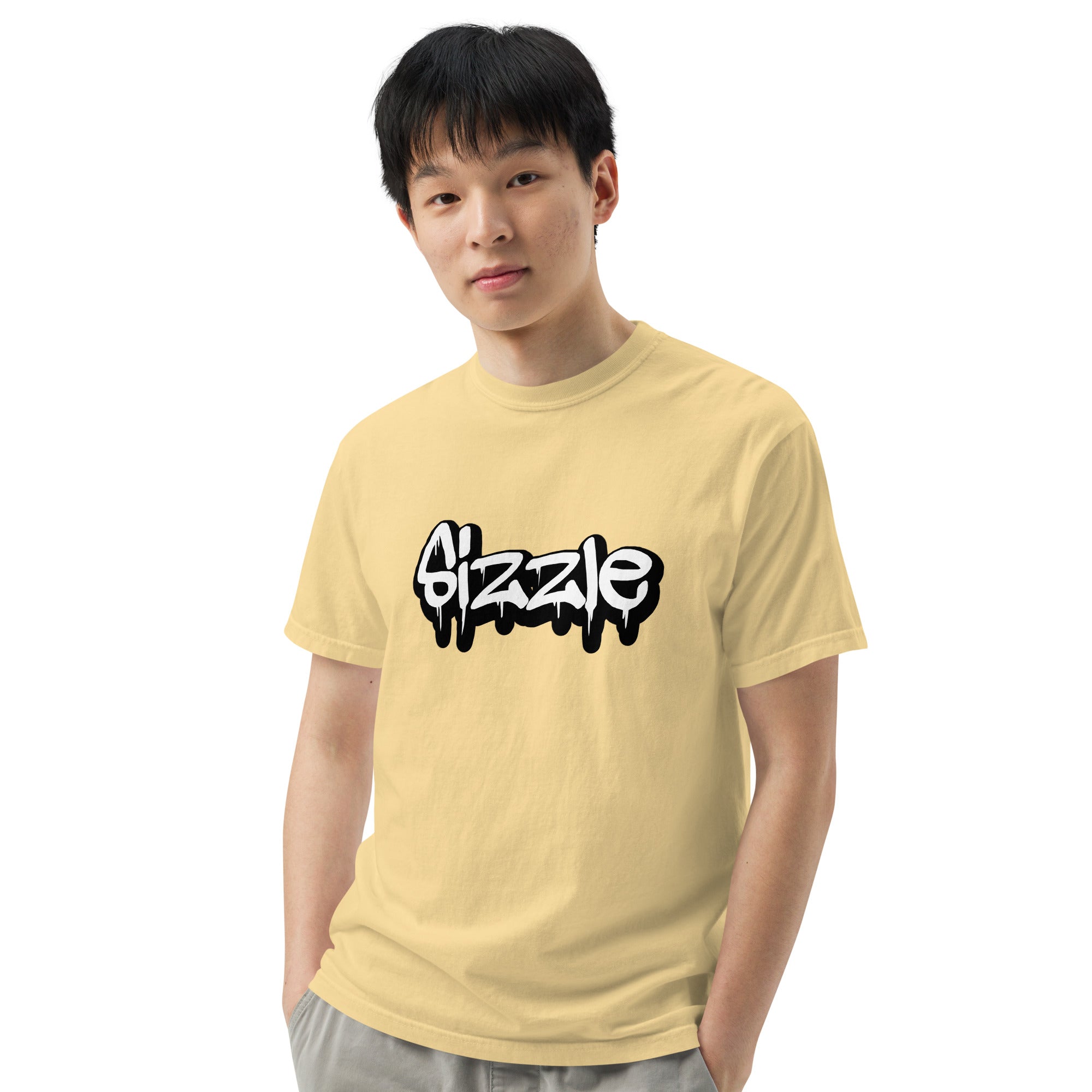 Men’s garment-dyed heavyweight t-shirt