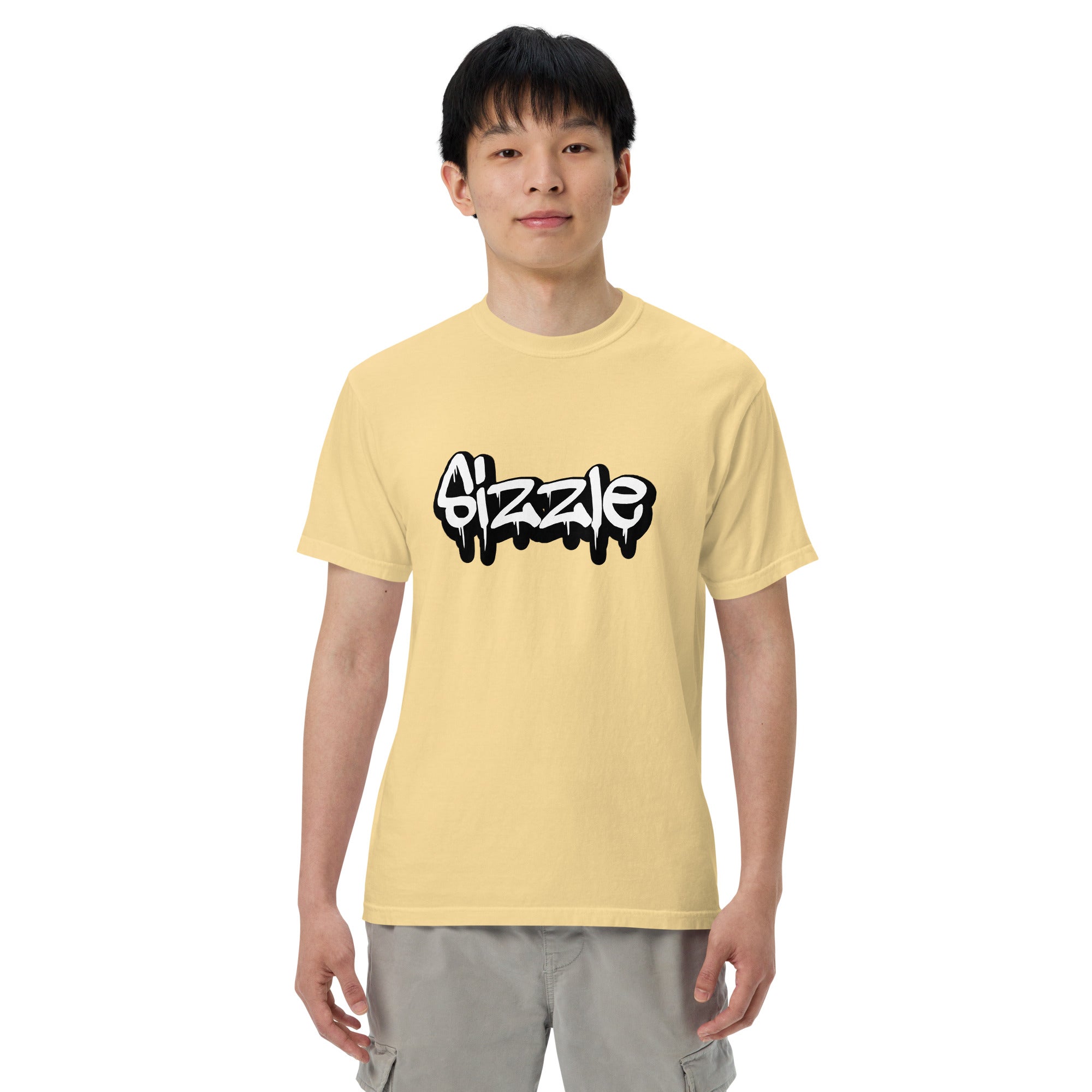 Men’s garment-dyed heavyweight t-shirt